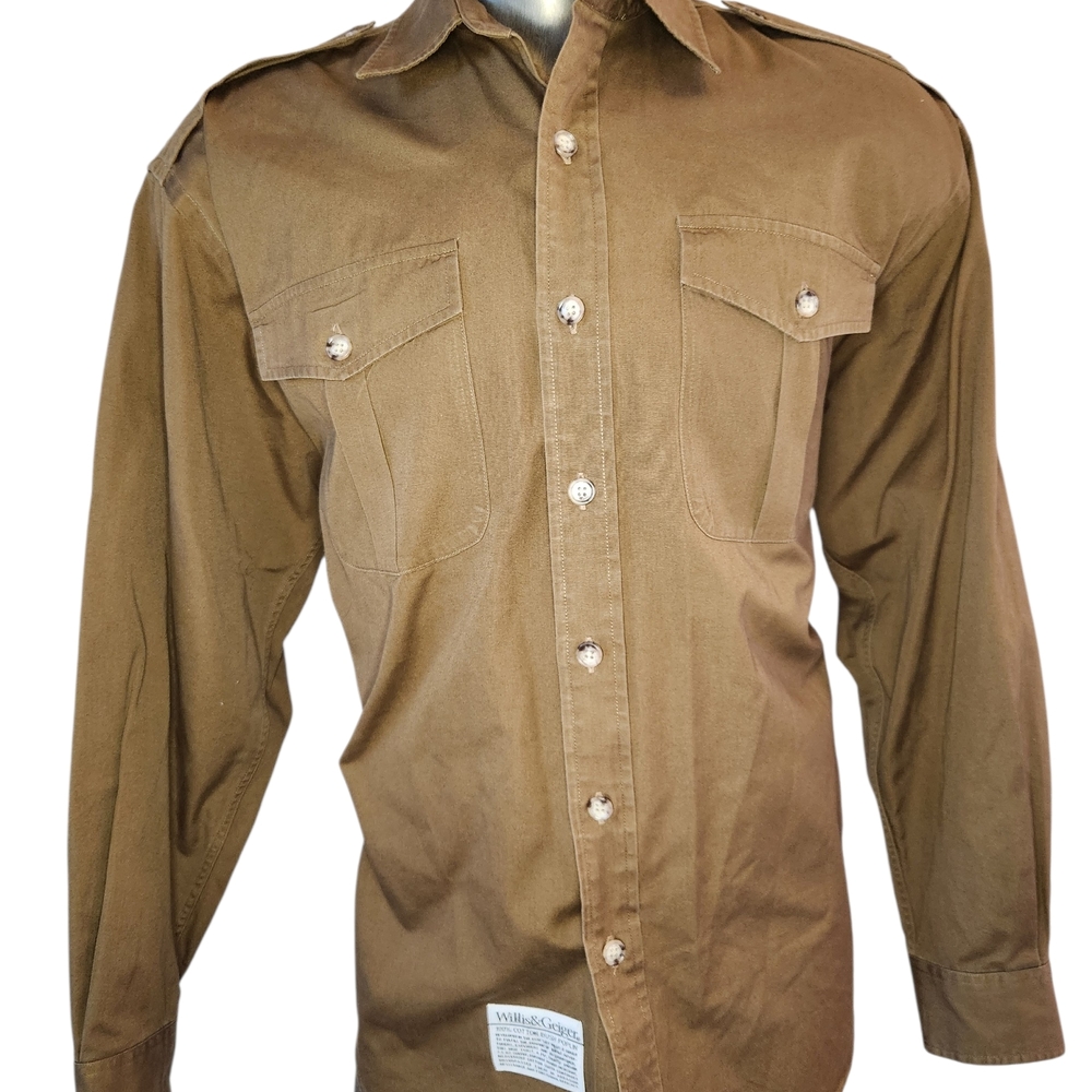 WILLIS & GEIGER OUTFITTERS KHAKI SAFARI MAN SHIRT SIZE LARGE VINTAGE EUC